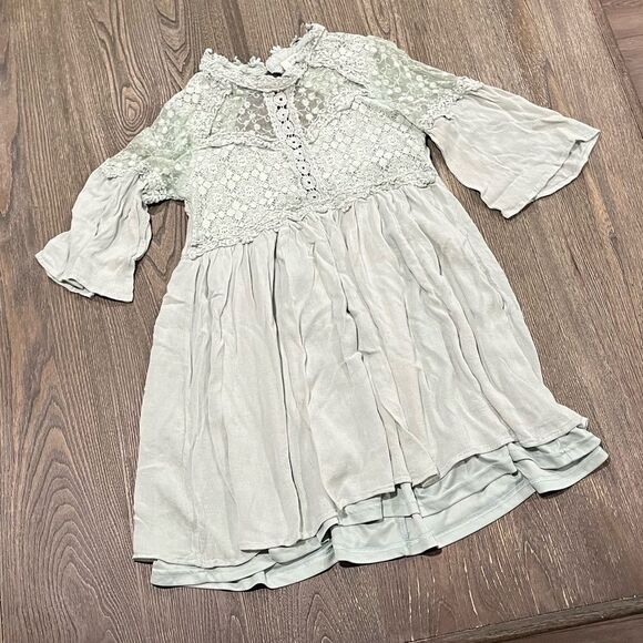 Umgee Dresses & Skirts - Umgee Womens Cut Out A-line Mini Dress 3/4 Sleeve Sheer Lace Mint Green Size S